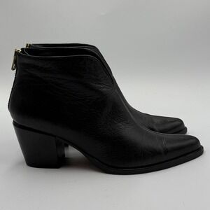 Vince Black Leather Ankle Boots Italy 7.5 Pointed Toe Minimalist Quiet Luxury‎